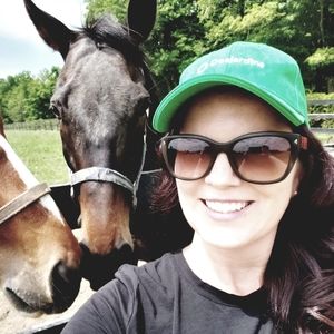 Meet your Posher, Marci